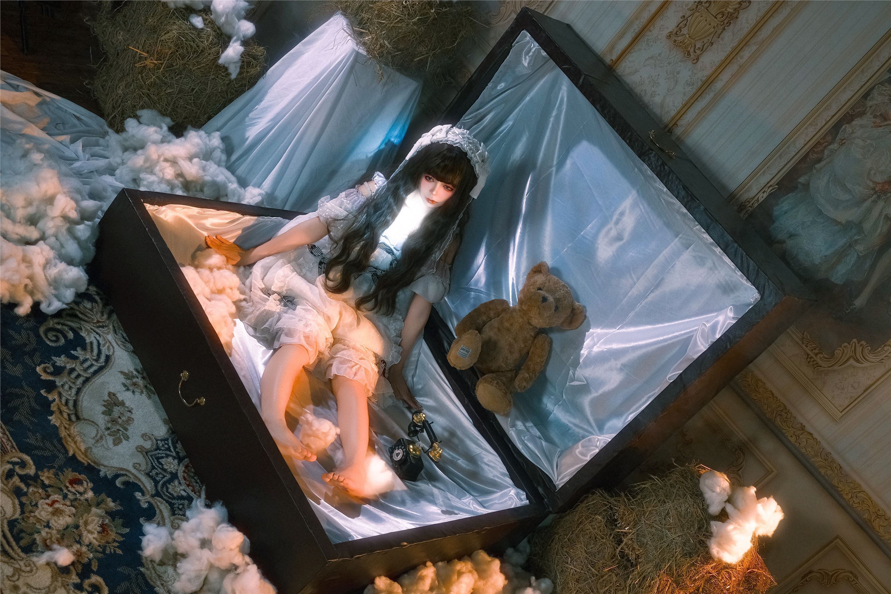 YITUYU艺图语 2025.01.21 皮箱里面的洋娃娃 蘑菇